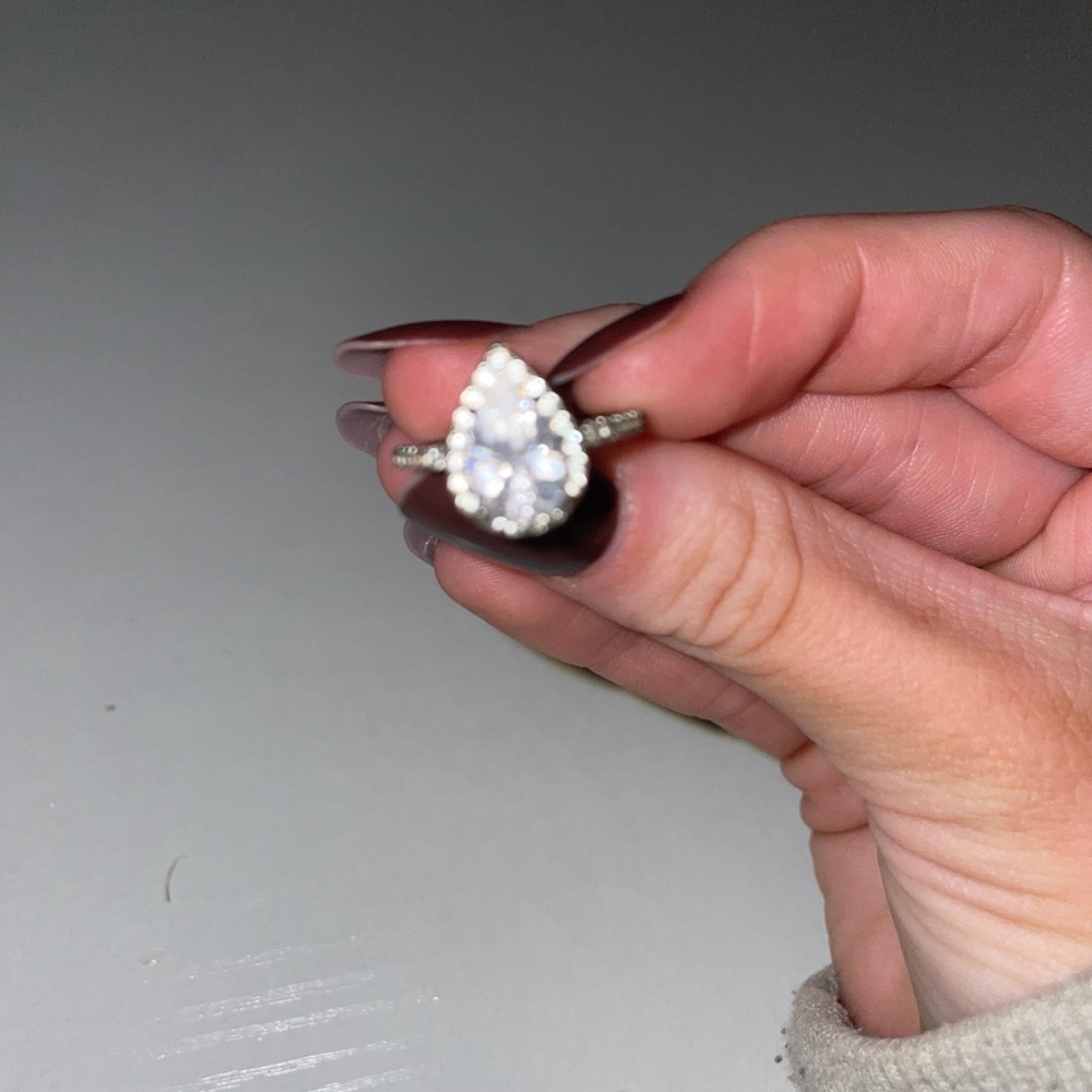 Sterling silver cubic zirconia ring